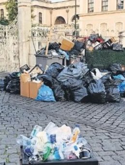 Beşiktaş'ta Çöp Skandalına Kaymakamlık Müdahale Etti
