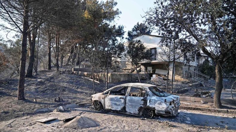 Biri Sönüyor Diğeri Başlıyor