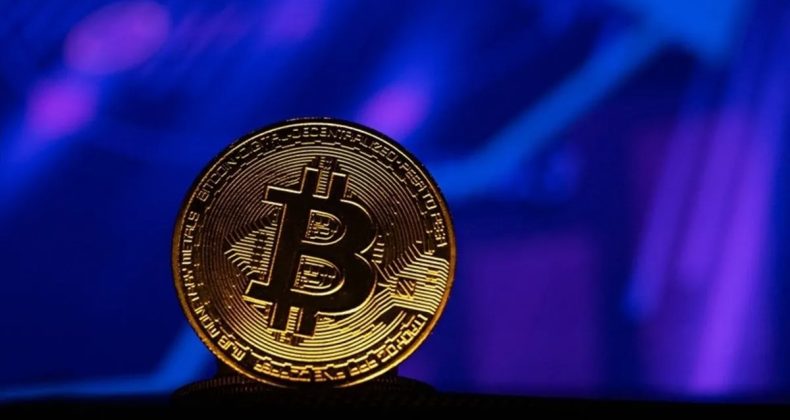 Bitcoin Haftaya Rekorla Başladı: 122 Bin $