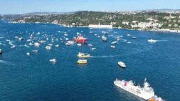 Boğaz'da 15 Temmuz Korteji! 253 Kahraman Şehidin Anısına 253 Tekne…