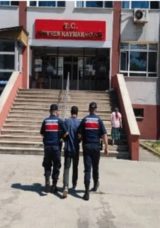 Bolu&rsquo;da Aranan Şahıslara Y&ouml;nelik B&uuml;y&uuml;k Operasyon! 5 Kişi Yakalandı