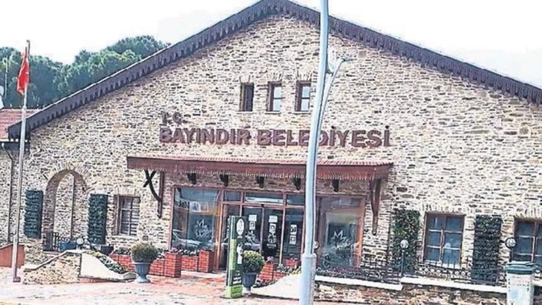 Borçlar Arttı, Araziler Satışta