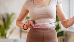 Bu yöntem yağ birikimlerini anında yok ediyor! Tek yapmanız gereken akşam yemeğinden sonra…