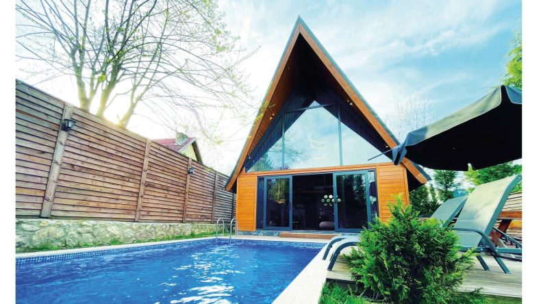 Bungalov Dolandırıcılarına Operasyon: 8 Gözaltı