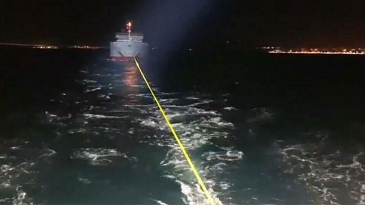Çanakkale Boğazı'nda Gemide Arıza: Römorkörle Çekilerek Demirletildi