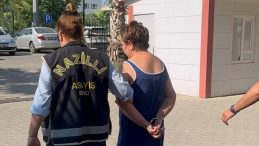 Çocuk Bakıcısı Ev Sahibinin Eşyalarını Çaldı: Aydın'da Tutuklama
