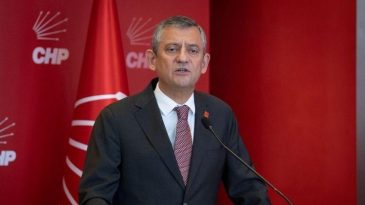 CHP Lideri &Ouml;zg&uuml;r &Ouml;zel Hakkında Soruşturma Başlatıldı