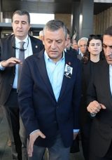 CHP Lideri &Ouml;zg&uuml;r &Ouml;zel&rsquo;e Saldıran Sel&ccedil;uk Tengioğlu Bug&uuml;n Mahkeme &Ouml;n&uuml;nde