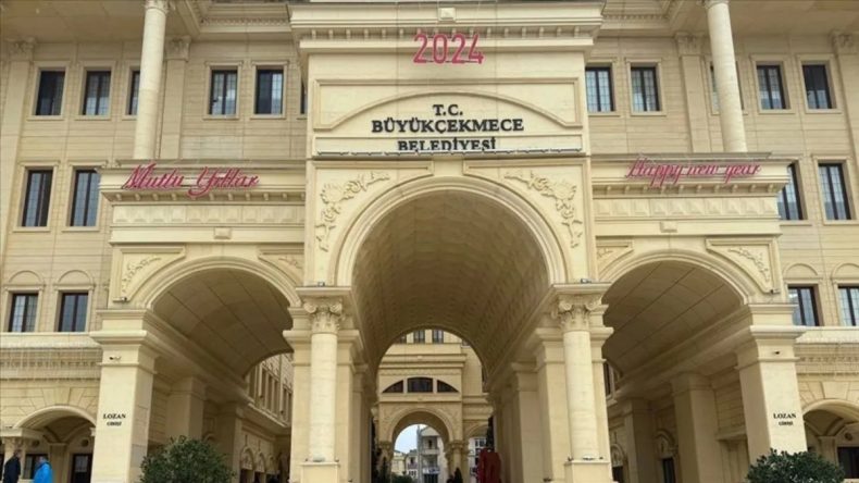 CHP'li Büyükçekmece Belediyesi'nde Seçim Sonuçları Açıklandı: Yeni Başkanvekili Hakan Çebi Seçildi