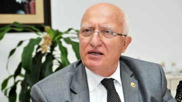 CHP'nin Eski Milletvekili G&uuml;rkut Acar Hayatını Kaybetti