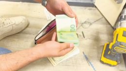 CHP’li Belediyede Rüşvet Skandalı!