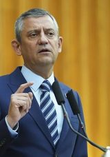 CHP&rsquo;li Yarkadaş&rsquo;tan &Ccedil;arpıcı İddialar: &Ouml;zg&uuml;r &Ouml;zel 'Erdoğan&rsquo;a Yakın İsimlerle G&ouml;r&uuml;ş&uuml;yoruz' Dedi