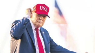 CIA ve FBI&rsquo;a Trump baskısı