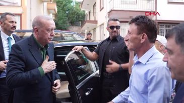 Cumhurbaşkanı Erdoğan, Şehit Ailelerine Taziye Ziyaretinde Bulundu
