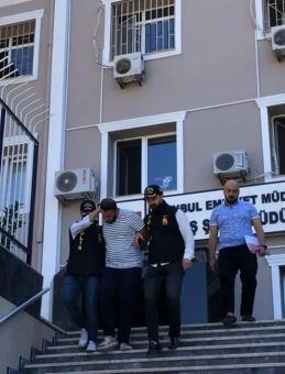 Dakikalar içinde 25 Milyon liralık soygun: Kepenk kopyalayan o hırsızlar yakalandı