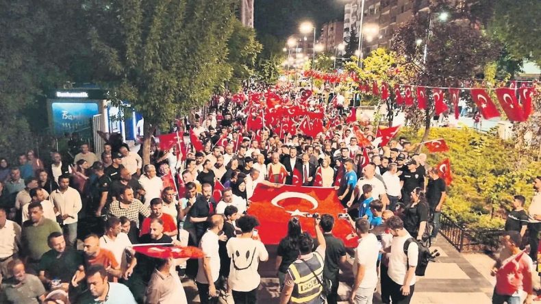 Demokrasi Bayramı