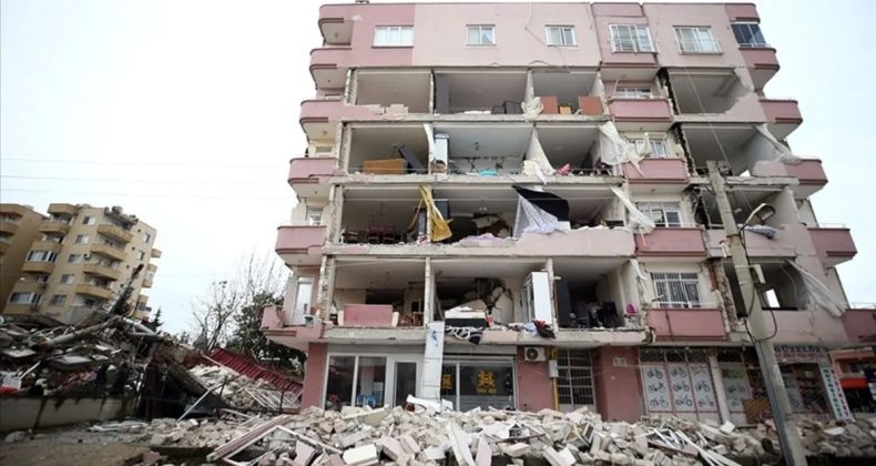 Deprem Bölgesinde Mücbir Sebep Süresi Uzatıldı