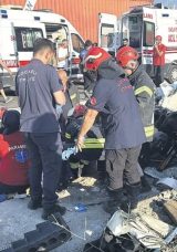 Dilovası&rsquo;nda zincirleme trafik kazası: 5 &ouml;l&uuml;