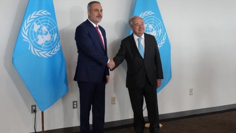 Dışişleri Bakanı Hakan Fidan, BM Genel Merkezi'nde resmi akşam yemeğine katıldı