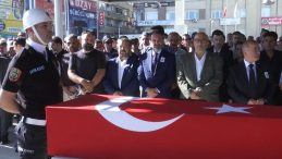Diyarbakır'daki Trafik Kazasında Hayatını Kaybeden Polis Memuru Uğurlandı