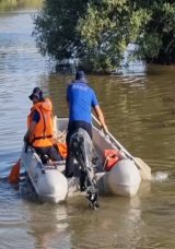 Diyarbakır&rsquo;da Endişe Verici Durum: 2 Kişi Kurtarıldı, &Ouml;mer Aranıyor!