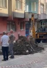 Doğalgaz Borusu Patladı, 2 İSKİ &Ccedil;alışanı Yaralandı