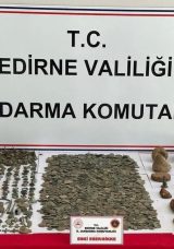 Edirne'de Tarihi Eser Ka&ccedil;ak&ccedil;ılarına Operasyon: Binlerce Eser Ele Ge&ccedil;irildi