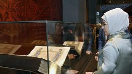 Emine Erdoğan, Anadolu Selçukluları Sergisi’ni Ziyaret Etti