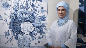 Emine Erdoğan, Bah&ccedil;edeki Sırlar Sergisini A&ccedil;tı