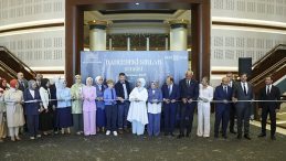 Emine Erdoğan, "Bahçedeki Sırlar" sergisinin açılışını yaptı: Her bir eser, verdiği mesajlarla farklı dünyalara kapı aralıyor
