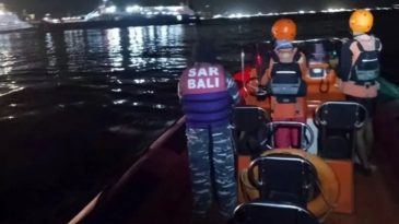 Endonezya’da Ada Turu Korkunç Bir Facia ile Sonuçlandı: Gemiden Yardım Çığlıkları Yükseldi