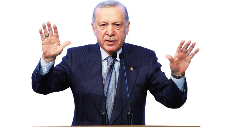 Erdoğan’dan Özel’e ‘karikatür’ tepkisi: Hadsizlere niye sahip çıkıyorsun