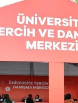 Esenler Belediyesi'nden Gençlere Ücretsiz YKS Hazırlık Programı!