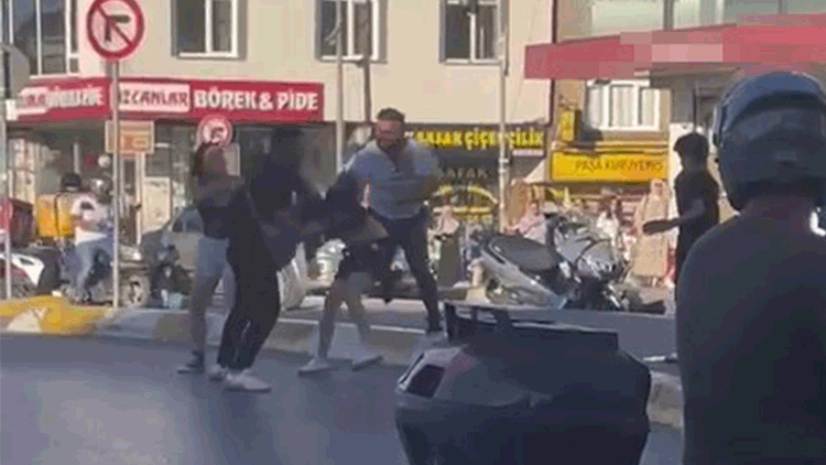 Esenyurt'ta Şok Eden Olay… Motosikletli Kadınlara Saldırı