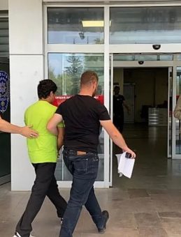 Eskişehir'de Şok Edici Olay: Tartıştığı Sevgilisini Boğazından Keserek Öldürdü!