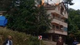 Evinin yandığını gördü, kalbi dayanmadı