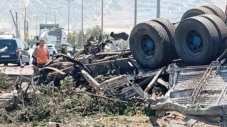 Feci kazada iki kişi yaşamını yitirdi