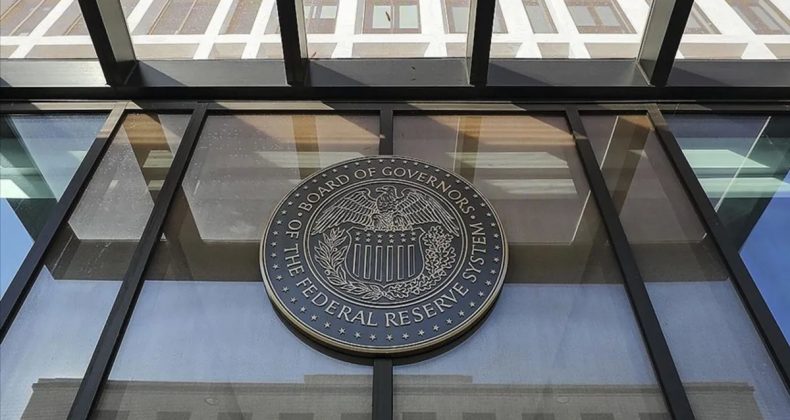 FED Kararı İçin Zaman Daralıyor! FED Faizleri Sabit Mi Bırakacak?