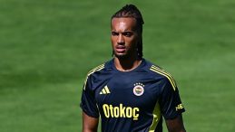Fenerbahçe, Hazırlık Maçında Portimonense ile Karşılaşıyor