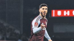 Fenerbahçe Paris'te Transfer Hamlesi Yapıyor!