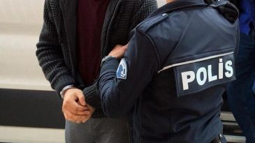 Fenomen Basel, Cumhurbaşkanına Hakaretten G&ouml;zaltına Alındı