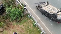 Fındıklı’da Korkutucu Kaza! Araç Deniz Kenarına Uçtu