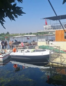 Fırat Nehri'nde Dehşet Veren Manzara: Suda Erkek Cesedi Elde Edildi!
