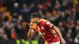 Galatasaray'da Gabriel Sara'dan Çarpıcı İtiraflar! Alex, Premier Lig ve Millî Takım Üzerine Açıklamalar…