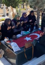Gazi Mahallesi&rsquo;nde Şehit D&uuml;şen Muhammet Fatih Sivri, 10. Yılında Dualarla Anıldı