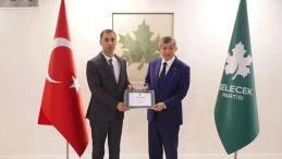 Gelecek Partisi İzmir İl Başkanı Gözaltına Alındı