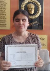 G&ouml;rme Engelli Nazalin'in Annesi Kitapları Okudu, Kızı Başarıyla Ezberledi!