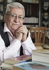 G&uuml;l Yetiştiren Adam: Rasim &Ouml;zden&ouml;ren