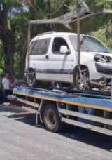 Hafif Ticari Ara&ccedil; Motosikletine &Ccedil;arpınca Gen&ccedil; Hayatını Kaybetti