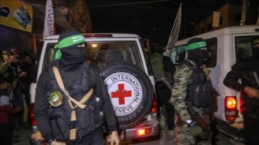 Hamas'tan Ateşkes ile İlgili A&ccedil;ıklama: 10 Esiri Serbest Bırakıyoruz